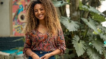 Sheron Menezzes encara a primeira protagonista da carreira - Imagem: Globo/Ellen Soares