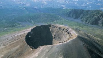 Vulcão em inatividade na Itália pode voltar a ser risco para a região. - Imagem: Reprodução