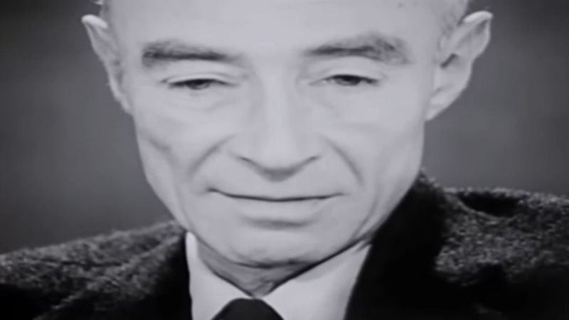 Robert Oppenheimer tido com uma das mentes mais brilhantes da história. - Imagem: reprodução/Youtube Museu de Imagens