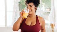 Nutritivo e saboroso, esse suco é ótimo para ter fios mais longos e saudáveis - Imagem: JLco - Julia Amaral / iStock