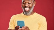 O reels é uma ferramenta de vídeos criada pelo Instagram que se assemelha bastante ao TikTok. - Imagem: PeopleImages/iStock