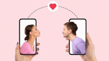 Para quem está a fim, até LinkedIn é Tinder! - Imagem: Prostock-Studio/iStock