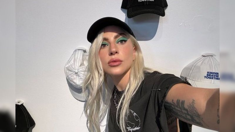 O cabelo de Lady Gaga promete ser tendência no verão. - Imagem: reprodução/Instagram @ladygaga