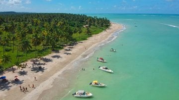 O Nordeste é sinônimo do paraíso. - Imagem: Anderson Spinelli/iStock