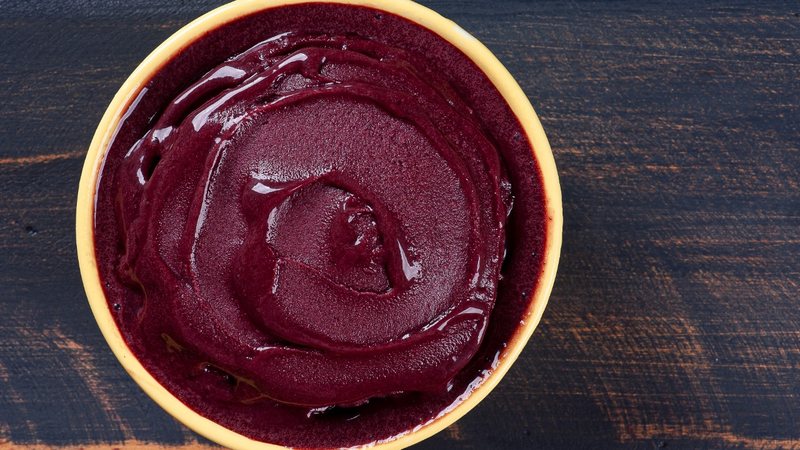 Além de saboroso, o açaí é muito saudável - Flavia Novais / iStock