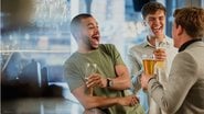 Essas frases podem proporcionar boas risadas entre você e os seus amigos. - (DGLimages / iStock)