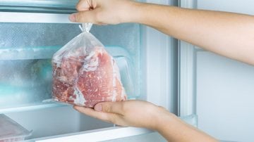 Saiba como descongelar as carnes. - brebca/ iStock