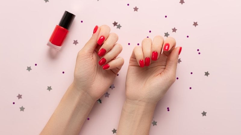 Confira essas ideias incríveis de unhas para arrasar. - Mila Naumova/ iStock