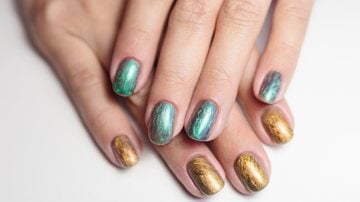 Veja estas inspirações de unhas lindas e magnéticas! - SimoneN / iStock