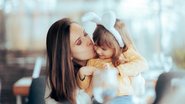 Essas frases vão cair como uma luva para você demonstrar o seu amor pelos seus entes queridos. - (nicoletaionescu / iStock)