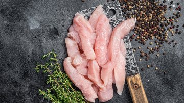 O tempero é o maior segredo para garantir uma comida deliciosa. - (Vladimir Mironov / iStock)