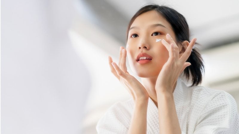 K-Beauty 2.0, entenda o que está rolando no mundo da beleza na Coreia. - whyframestudio / istock