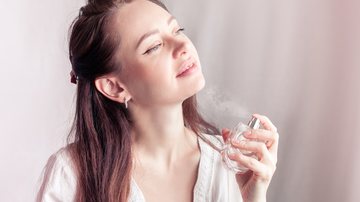 Descubra como aplicar perfume na medida certa. - Angelika-Angelika / istock