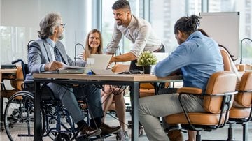 As melhores frases para motivar os integrantes de uma equipe de trabalho. - dragana991 / istock