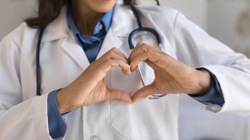 No dia 14 de agosto deve ser reservado para parabenizar o seu cardiologista. - fizkes / istock