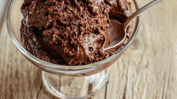 O mousse de chocolate fit é uma boa sobremesa com baixa caloria. - t sableaux / istock