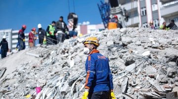 Por qual motivo não ocorre terremoto no Brasil? Vamos te mostrar explicações profissionais. - Wirestock / istock