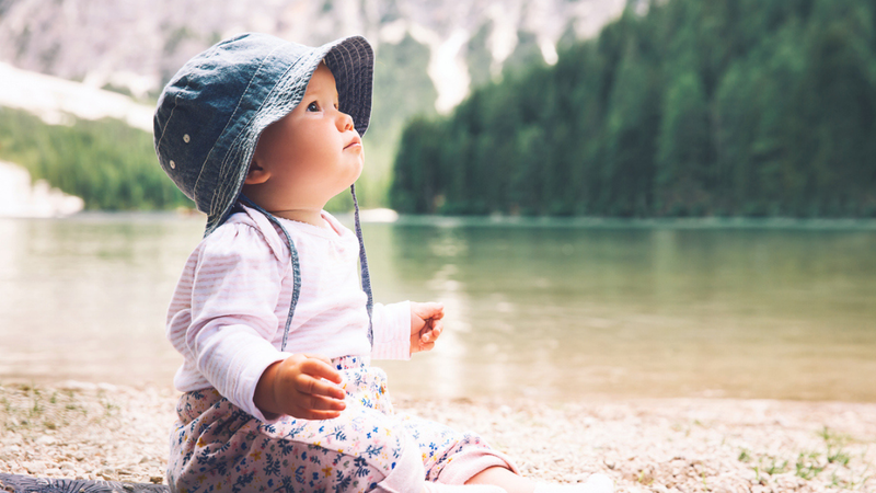 Pediatra oferece orientações sobre cuidados e medidas preventivas nesse período com recém-nascidos. - NataliaDeriabina / istock