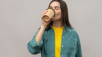 Entenda quais são os efeitos da cafeína no seu corpo. - Khosrork/ iStock