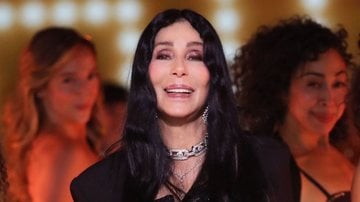 Cher está entre as cantoras mais famosas do mundo. - (Reprodução / Divulgação)