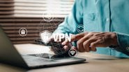 VPNs podem ajudar a proteger a sua privacidade e segurança na internet. - Pakin Jarerndee/iStock