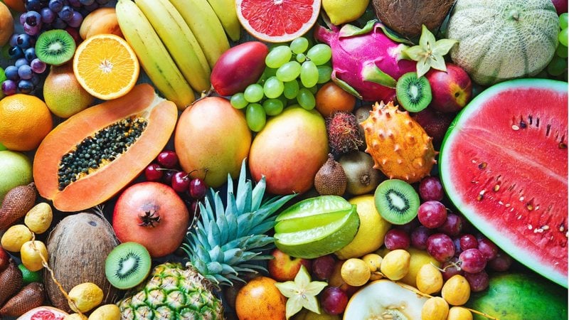 A frutose é o açúcar natural presente na maioria das frutas. - AlexRaths / iStock