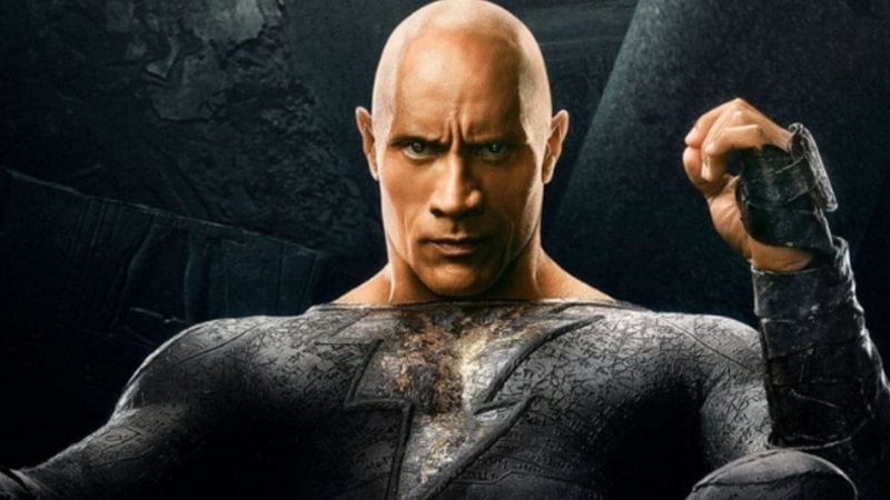 Dwayne Johnson encarnou o super-herói da DC e surpreendeu pelo corpo sarado. - Reprodução / Divulgação