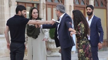 'Hercai: Amor e Vingança' é uma ótima novela do gênero. - Reprodução/IMDb