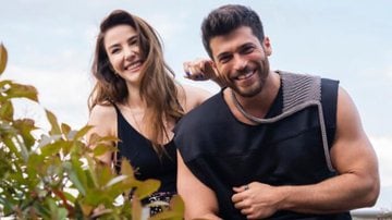 Can Yaman é um dos protagonistas desta novela disponível no Globoplay. - Reprodução/AdoroCinema