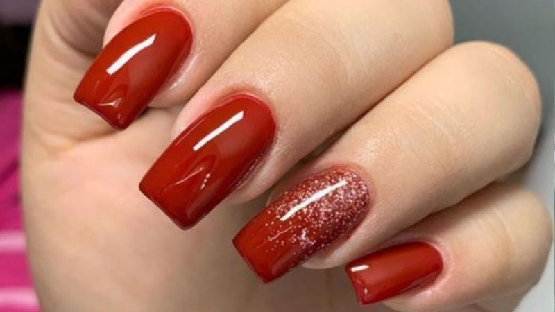 O vermelho é uma cor poderosa e que chama a atenção. - Reprodução / Pinterest