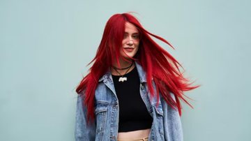 Os tons de ruivo cereja vem se destacando na rede social. - Reprodução / Freepik