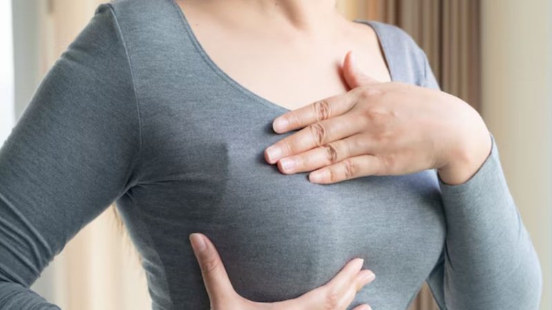 Muita gente se preocupa sobre como o fator genético influencia no diagnóstico do câncer de mama. - Reprodução / Freepik