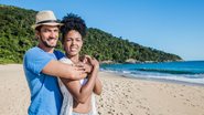 casal na praia