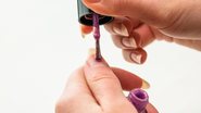 Pintar as unhas com produtos hipoalergênicos garante beleza e segurança. - Reprodução / Freepik