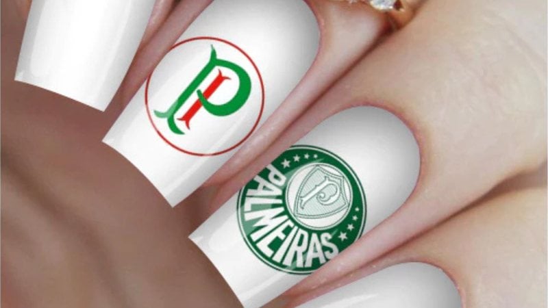 Unhas decoradas palmeiras