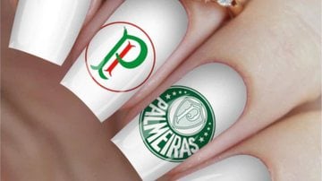 Unhas decoradas palmeiras