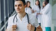 estudante de medicina enamed