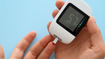 Aparelho para medir a glicose no sangue.