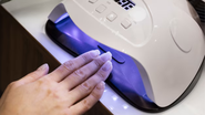 usando cabine UV em casa