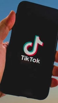 Como ganhar dinheiro com TikTok? Veja 4 dicas infalíveis para gerar renda no app