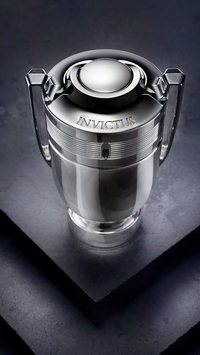 5 perfumes semelhantes e mais baratos que o Invictus