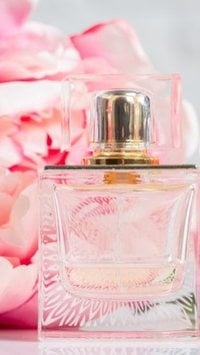 5 perfumes doces que não enjoam para usar muito