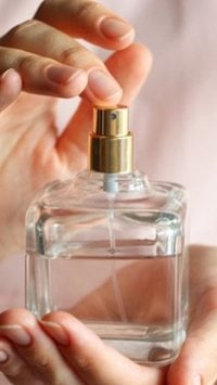 5 melhores perfumes doces femininos para arrasar