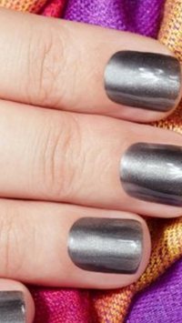 Esmalte metalizado: 5 melhores produtos para comprar sem medo