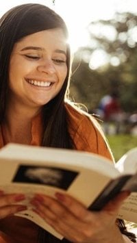 9 livros inspiradores para começar 2024 com o pé direito