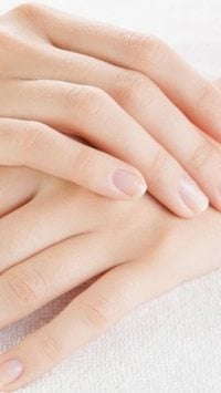 3 ingredientes para hidratar as unhas de forma natural