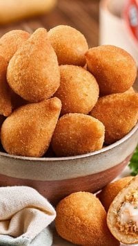 Você sabe como fazer coxinha?