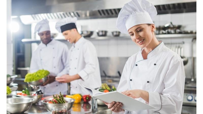 Quer se tornar um chefe de cozinha? Veja essas dicas!