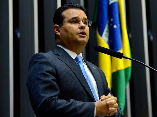 Deputado federal autor do novo feriado nacional