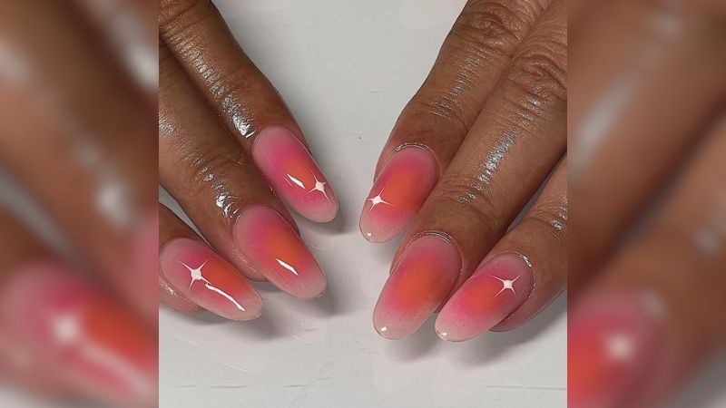 Aura nails estão domindo este ano! Por que não entrar na moda?